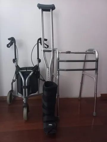 Andador 3 Rodas e 4 Rodas - Foto 2