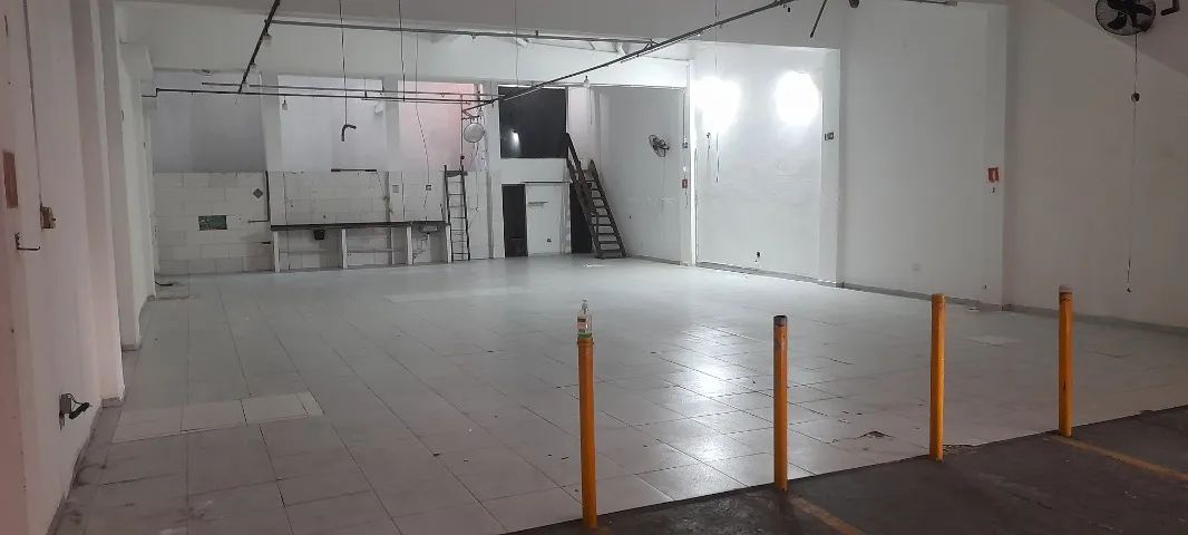 Prédio Comercial na Avenida São Miguel - Salão e 5 Salas Comerciais / Escritórios - Foto 3
