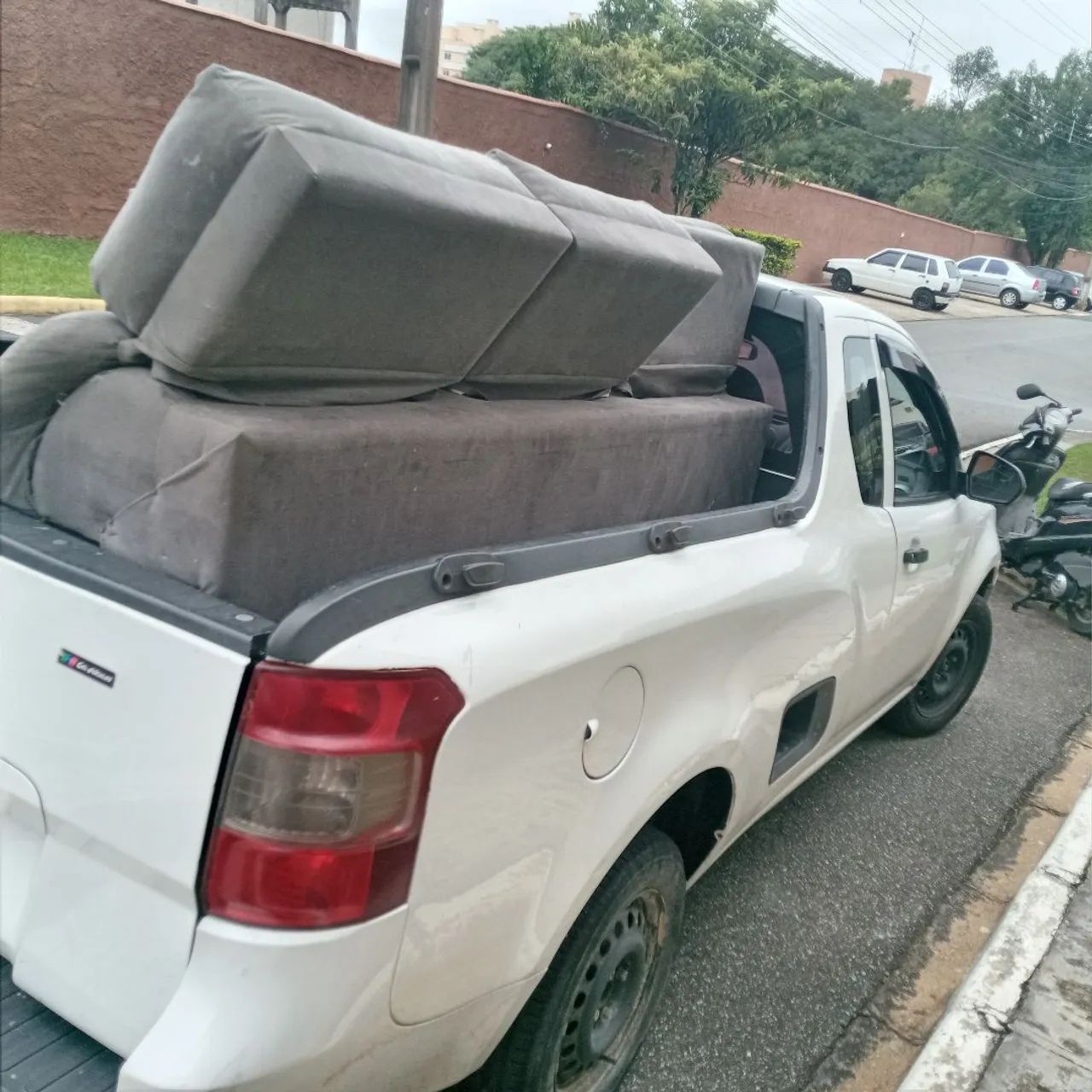 Frete - pequenos fretes, mudanças rápidas. Curitiba, região metropolitana e litoral. - Foto 5