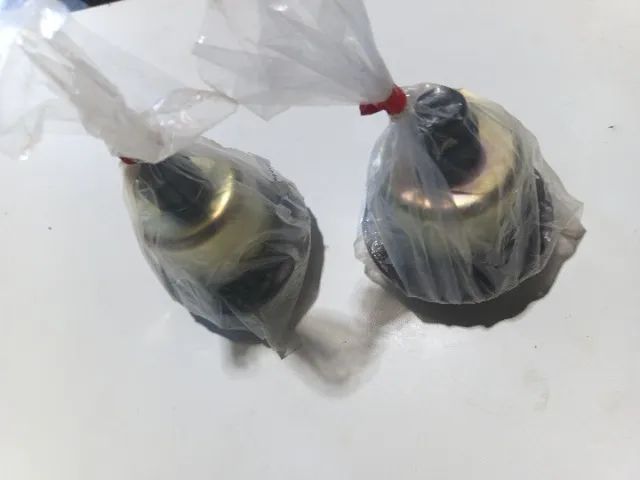 Tampa respiro reservatório hidráulico escavadeira John Deere e Hitachi p/n 4434017  - Foto 2