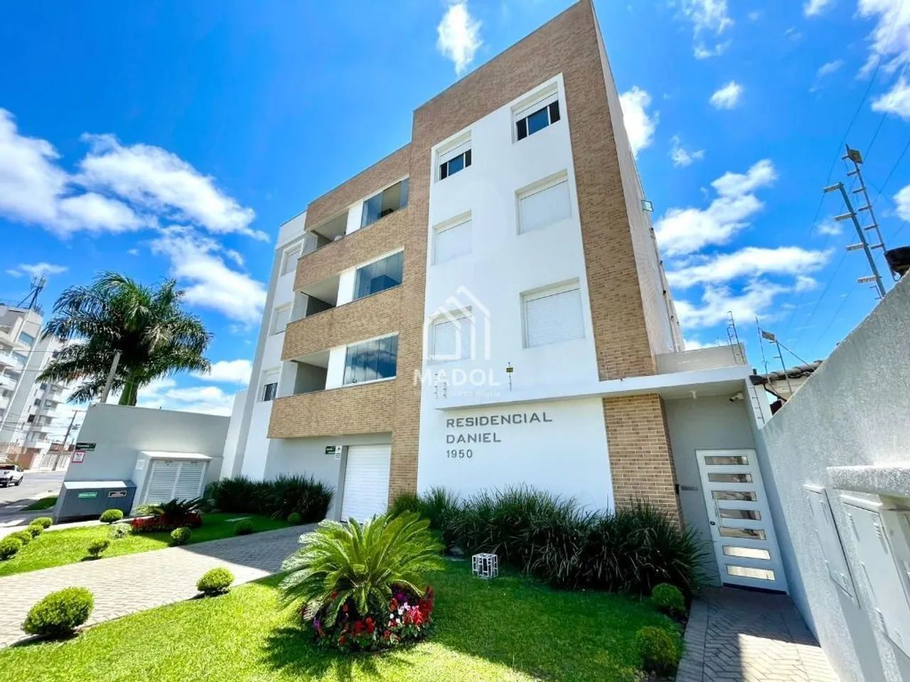 Apartamento à Venda em Orfãs, Ponta Grossa - PR