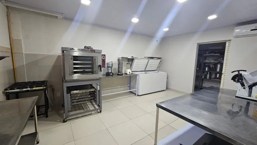 Passo Cozinha Equipada, Solo e subsolo, aluguel 3mil, Cruzeiro Novo - 82,2 m2