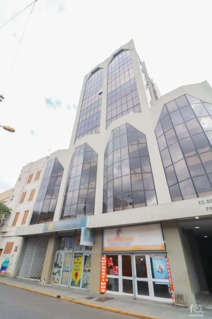 Venda de Salas/Conjuntos em São Leopoldo-RS, bairro Centro