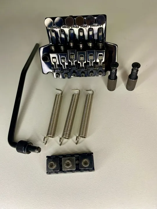 Ponte Floyd Rose (Dean Guitars)