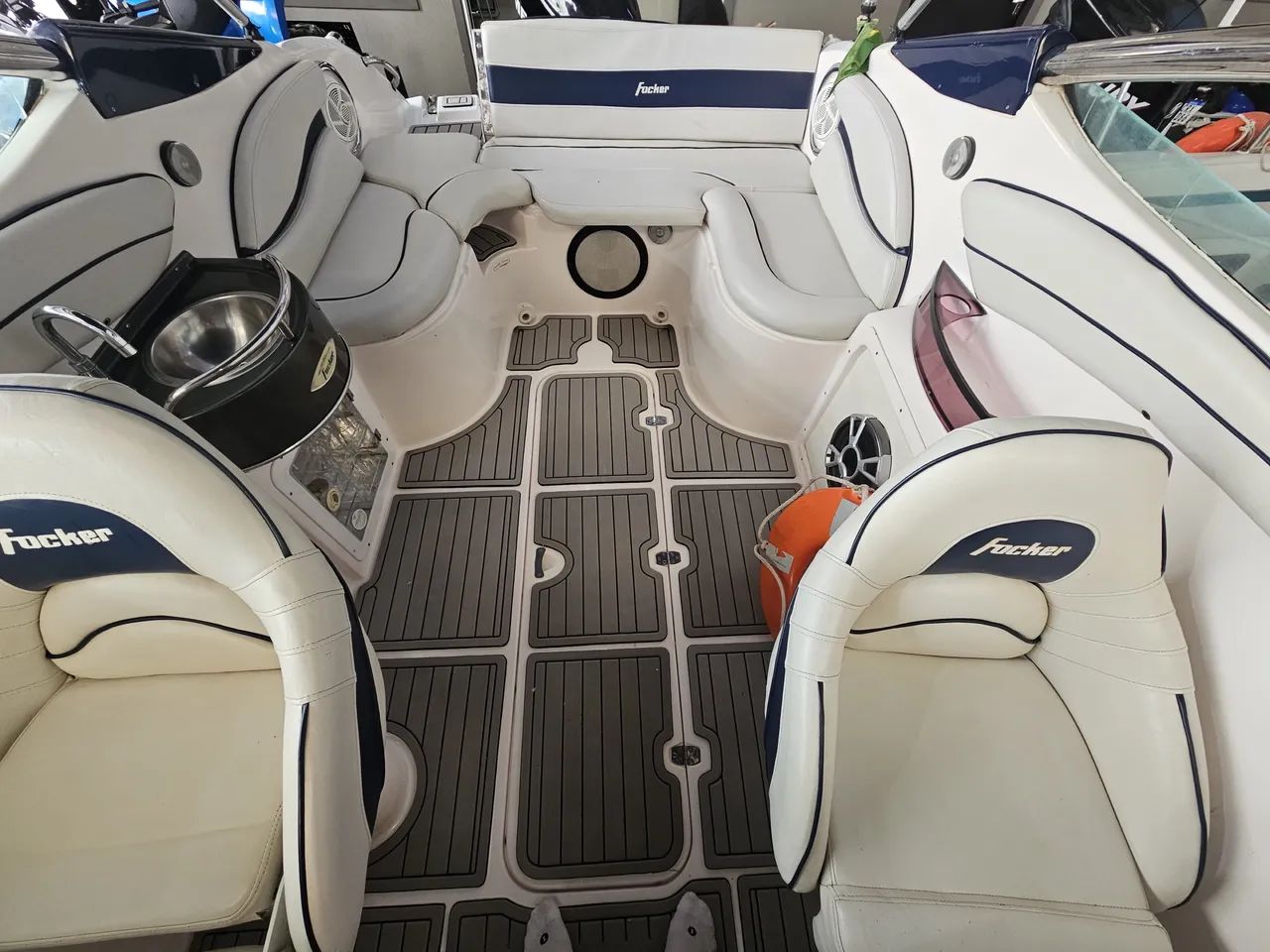 LANCHA FIBRAFORT FOCKER 215 ANO 2010 - Foto 14