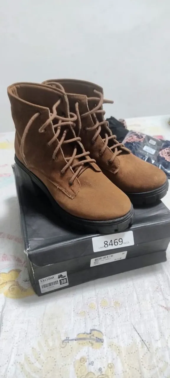 Bota coturno marrom n. 38