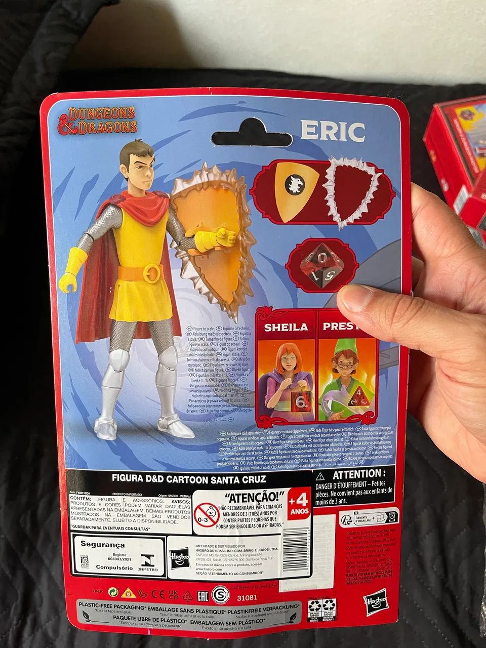 Figura Dungeons & Dragons - Caverna do Dragão: Eric (Hasbro)  - Foto 2