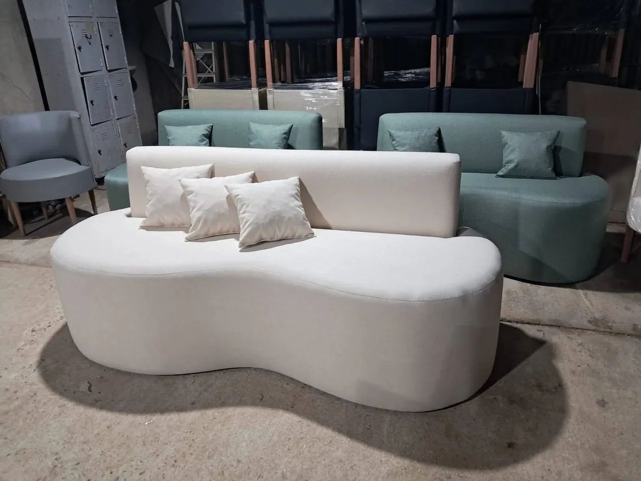 Sofá modelos orgânicos com 2m - Foto 3