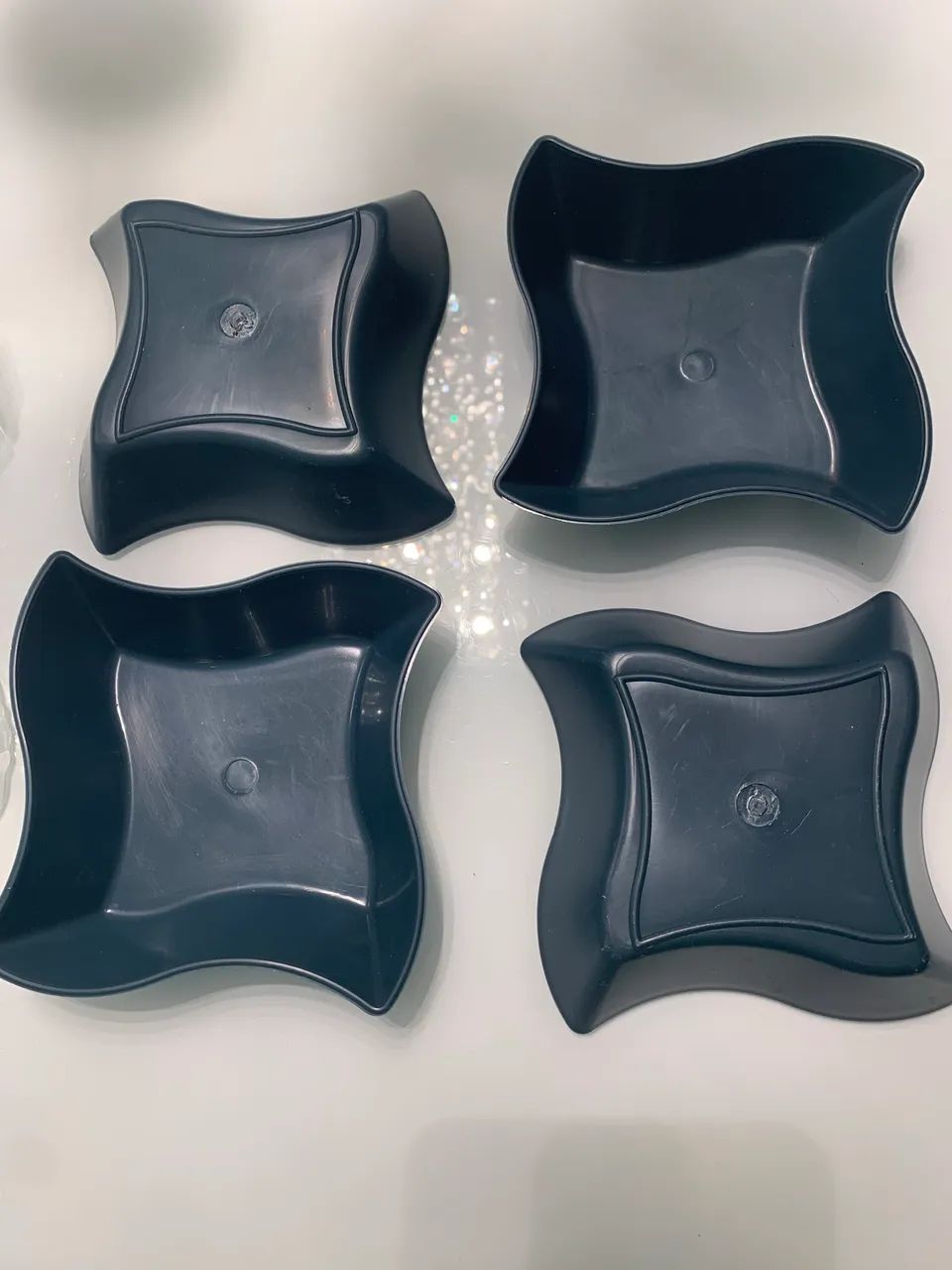 Kit de Tigelas 4 vidro transparente 12x6cm + 4 de plástico rígido 15x15x4cm altura  - Foto 2