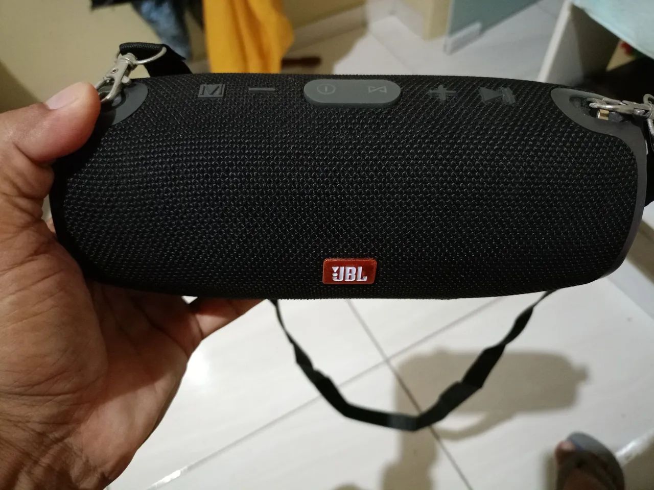 Caixa de Som JBL 80 reais 