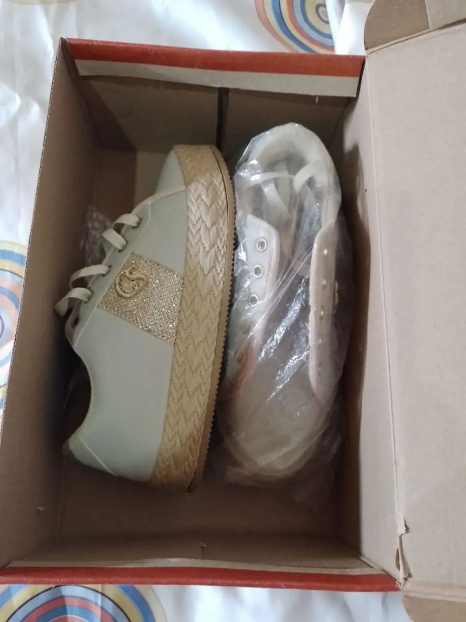 Caixa de tênis Nike - Foto 3