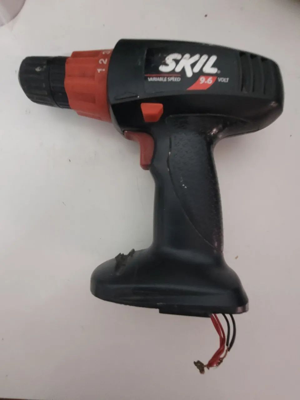 V Skil Variable Speed Drill Furadeira/Parafusadeira Skil