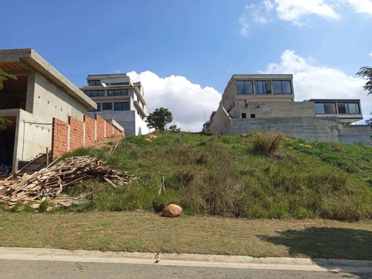 TERRENO RESIDENCIAL em SANTANA DE PARNAÍBA - SP, JARDIM BANDEIRANTES - Foto 3
