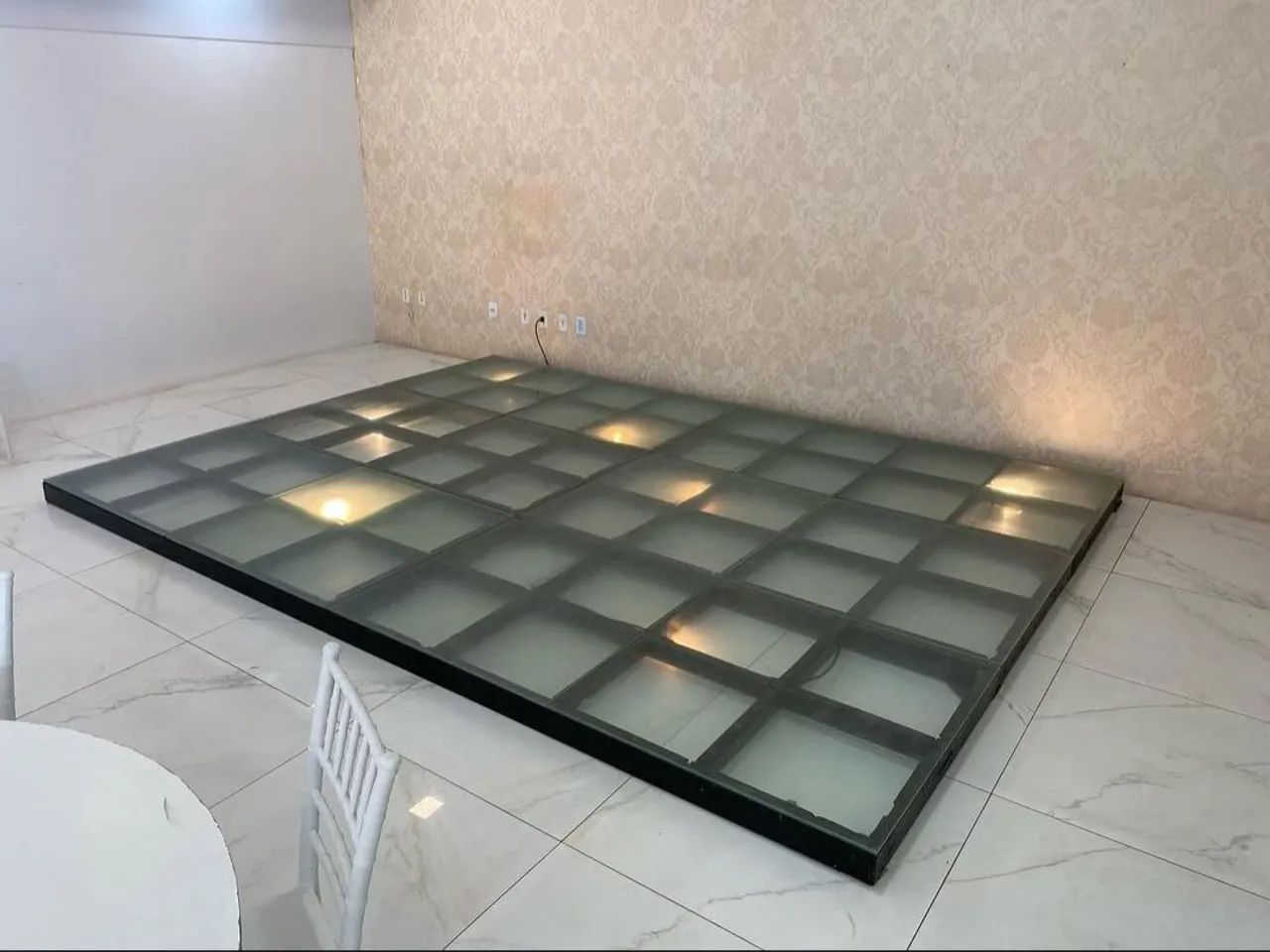 Tablado palco vidro Locação  - Foto 4