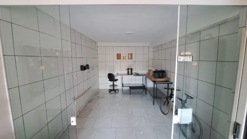 Porta de Vidro - De Correr - Duas Folhas De Abrir