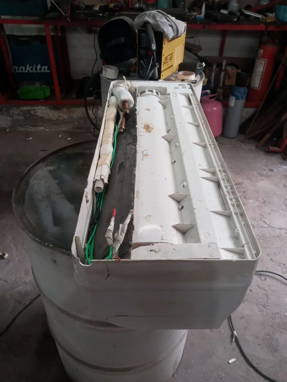 AR CONDICIONADO SPLIT 12000  - Foto 2