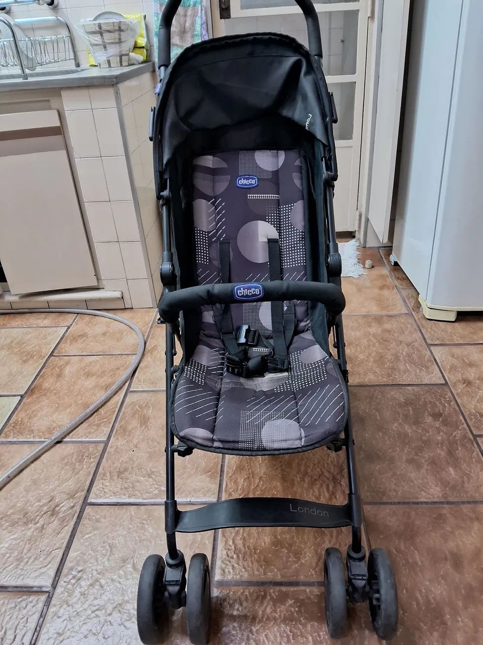 Carrinho de Bebê Chicco London - Foto 2