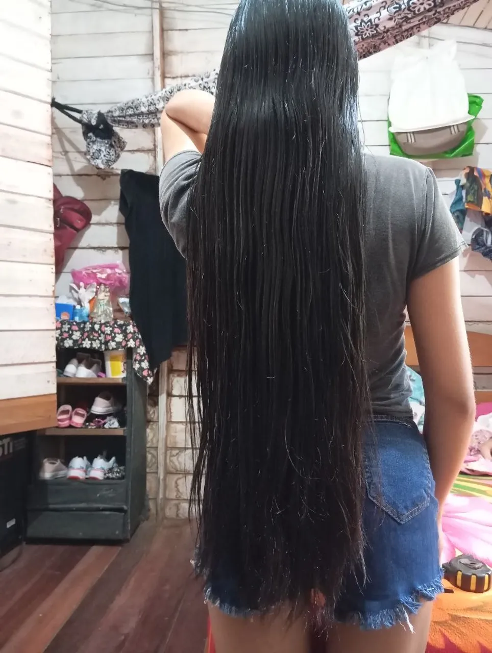 Vendo meu cabelo longo liso natural, virgem e hidratado