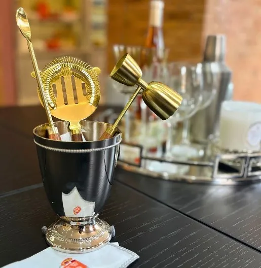 Pronta Entrega. Para amantes de Drinks/Cocktails/Decor/4 Peças/Inox Niquelado, R$1.849,05!