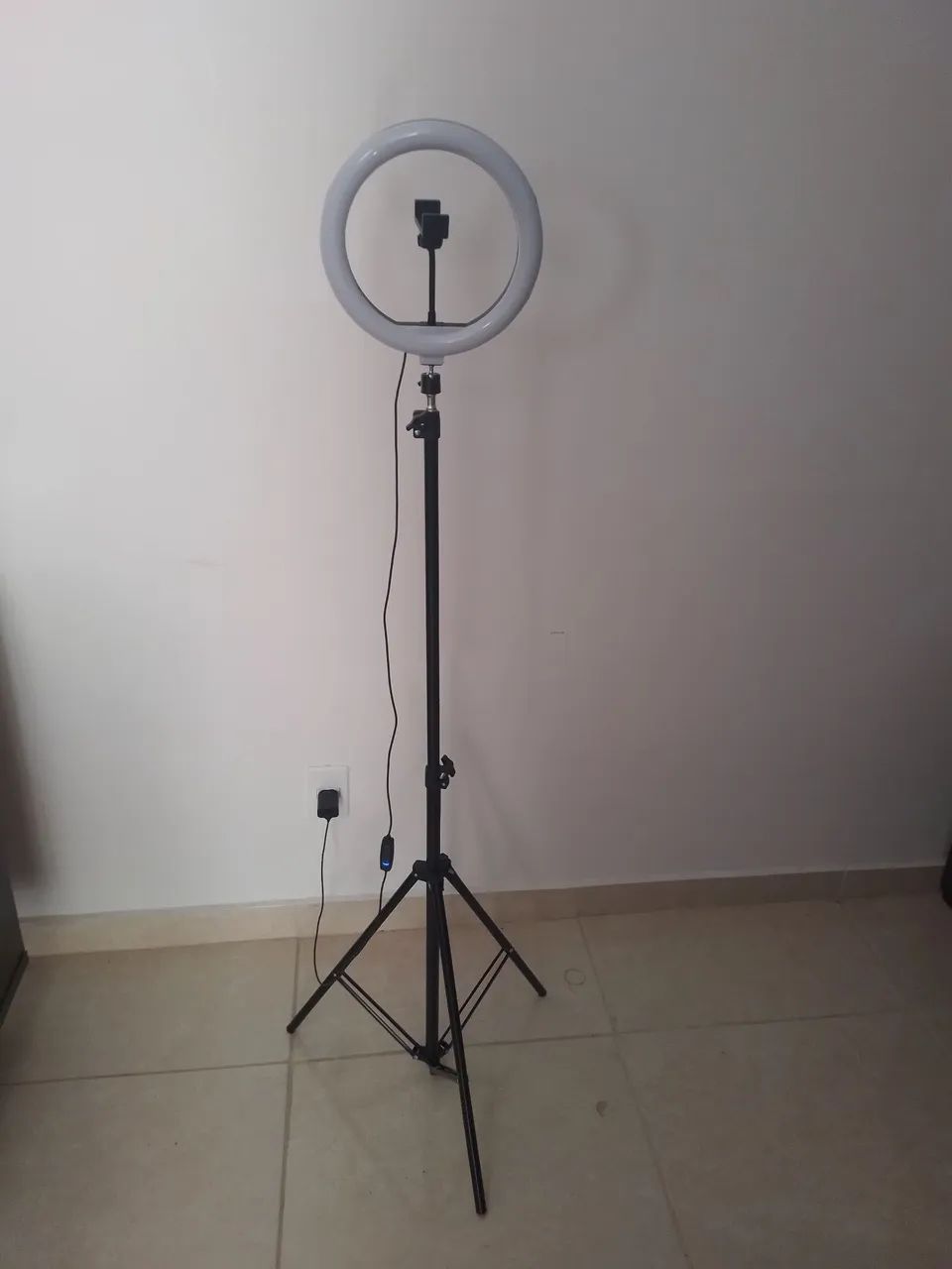 Ring light 64313445817091120