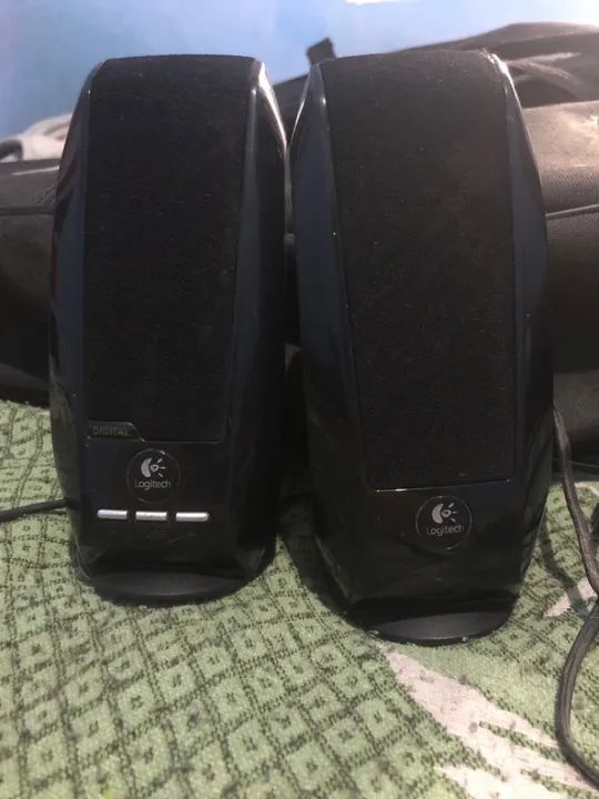 Caixa de Som Logitech para pc 