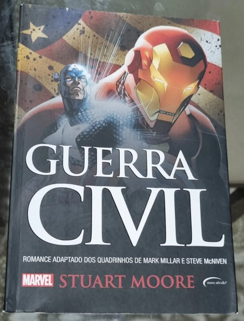 Livro Guerra Civil - Stuart Moore (Marvel) - Ótimo Estado!