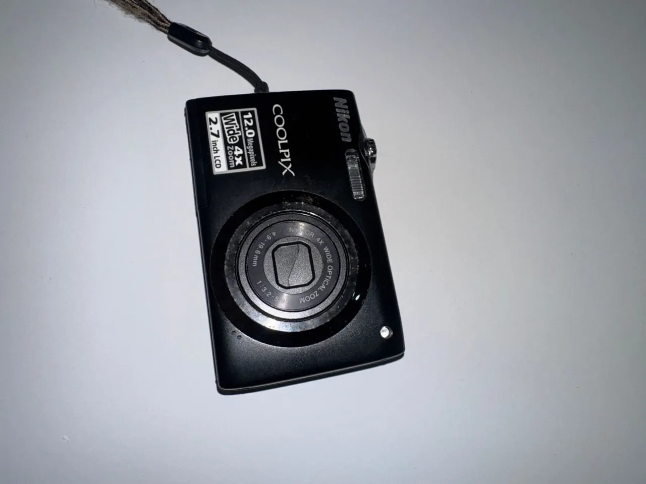 Cybershot Nikon coolpix 12mp