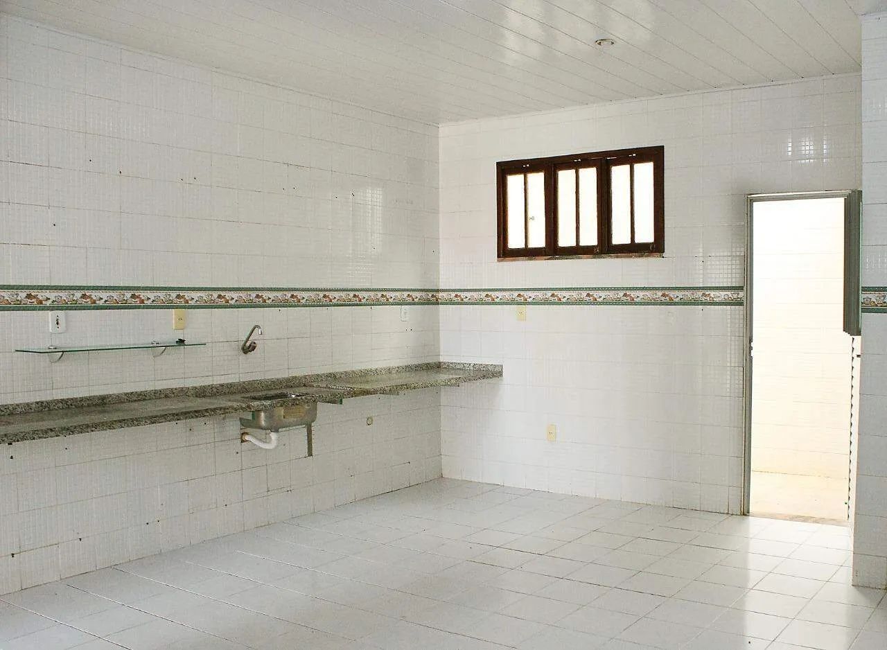VENDA - Exclusividade e Espaço: Sua Casa de Esquina no Bairro Suíça! - Foto 5