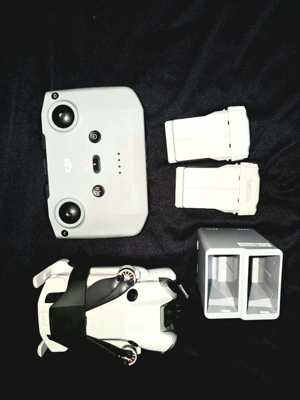 DRONE DJI MINI 4 PRO - Foto 3