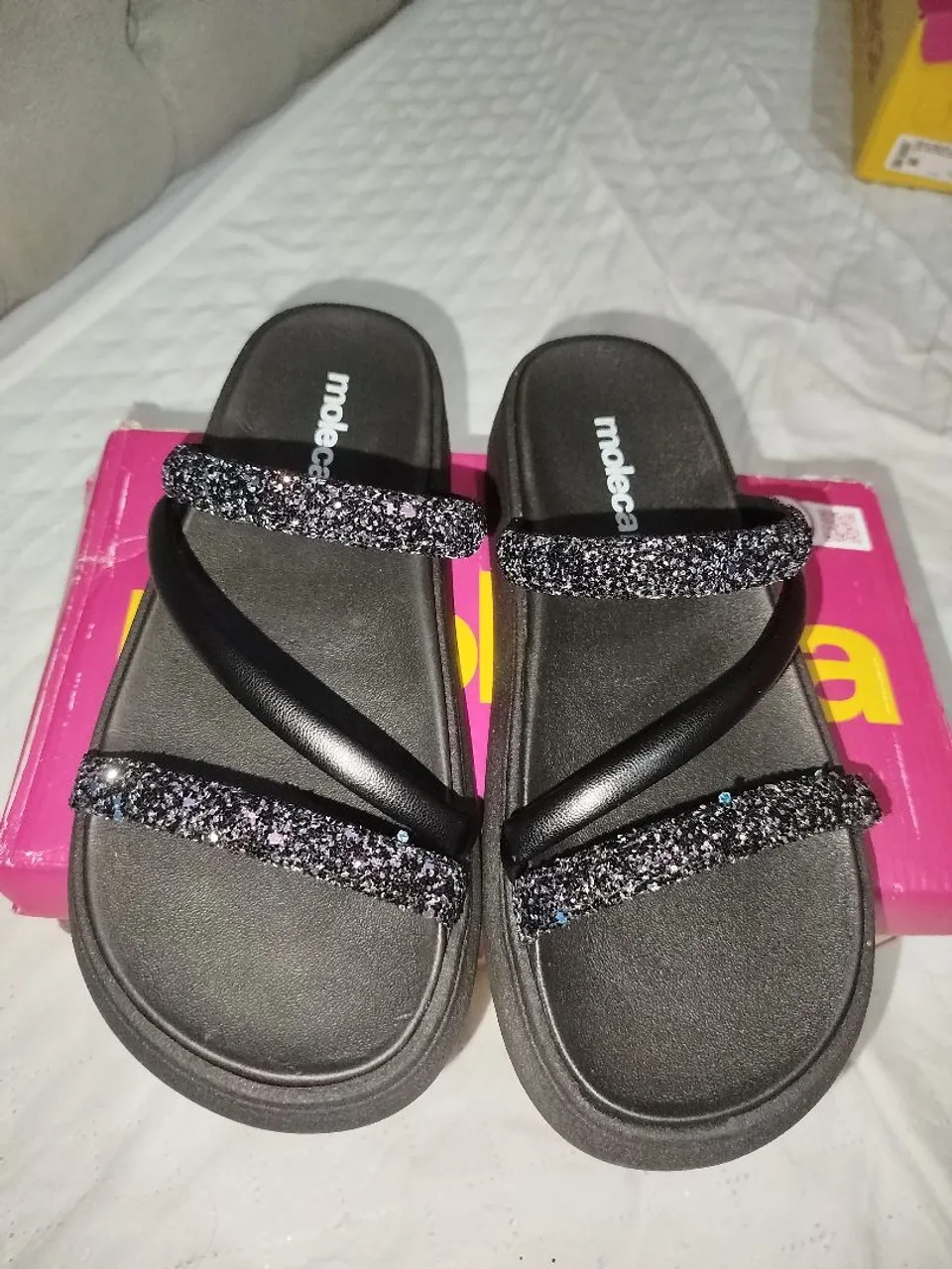 Sandálias Moleca Glitter Preta