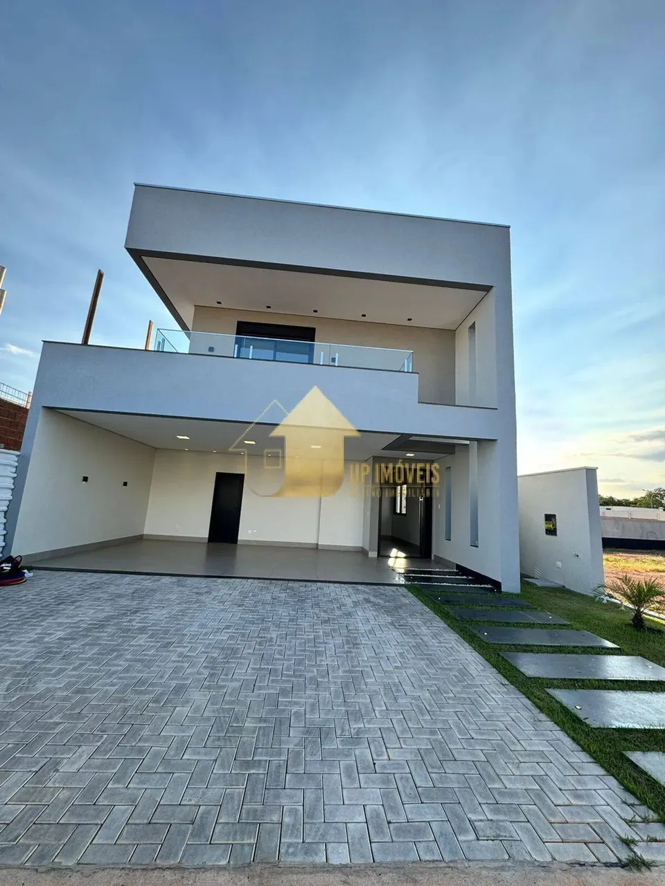 sobrado 3 Suites Condomínio Belvedere 2