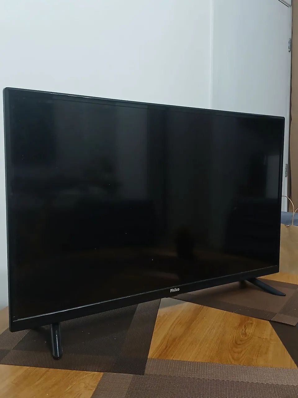 TV PHILCO 32 inches64418592931202120