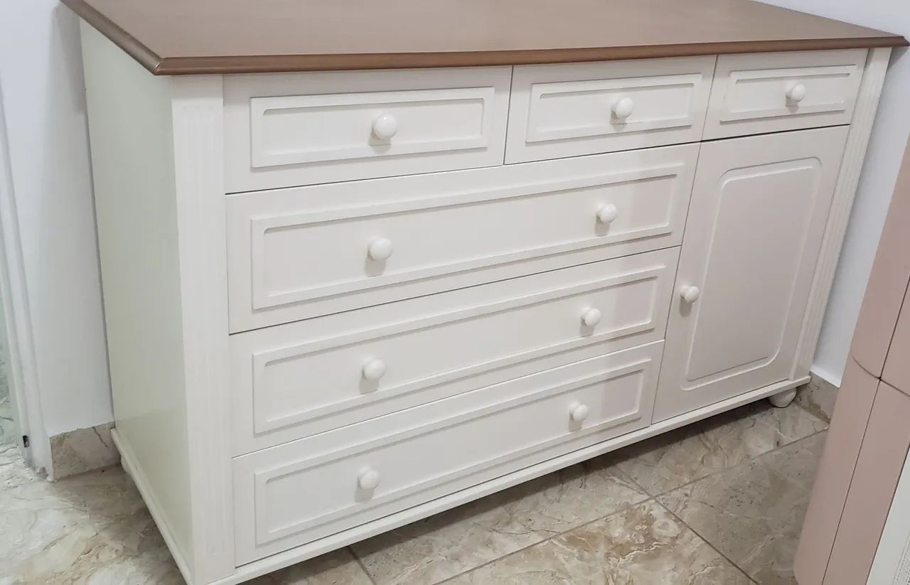 Cômoda Infantil Branca - 6 Gavetas e 1 Porta