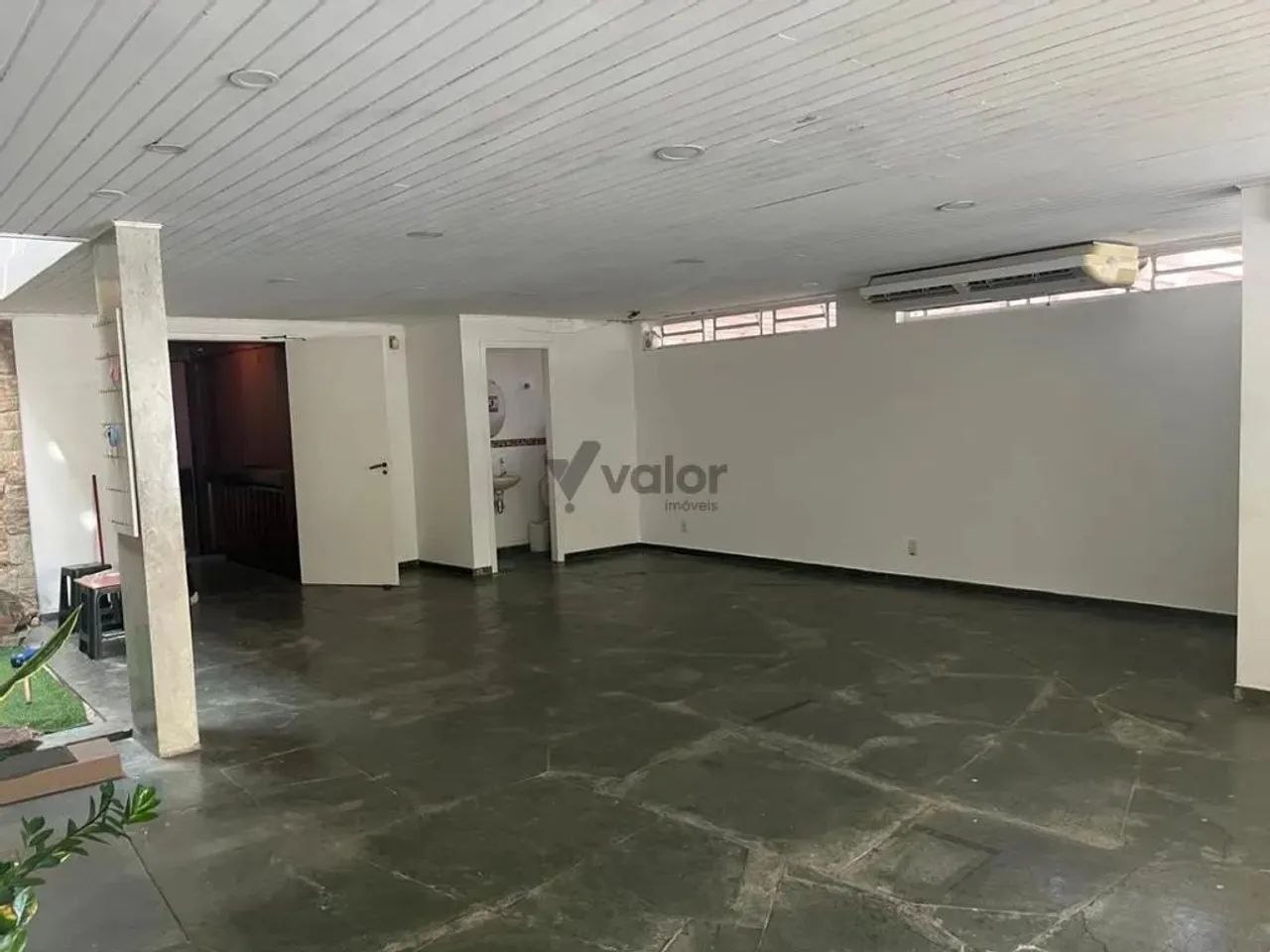 Casa para alugar em Campinas, Cambuí, com 3 quartos, com 223.65 m² - Foto 4