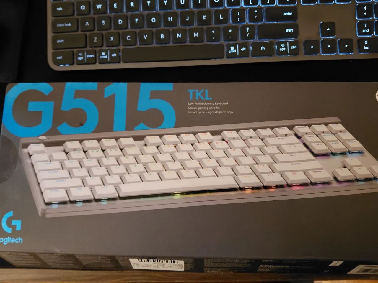 Teclado Mecânico com fio Logitech G515 - Foto 2