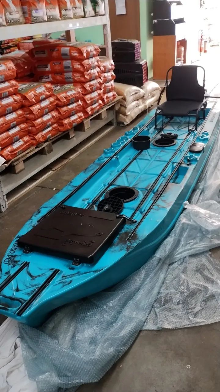 Caiaque Dourado pró 