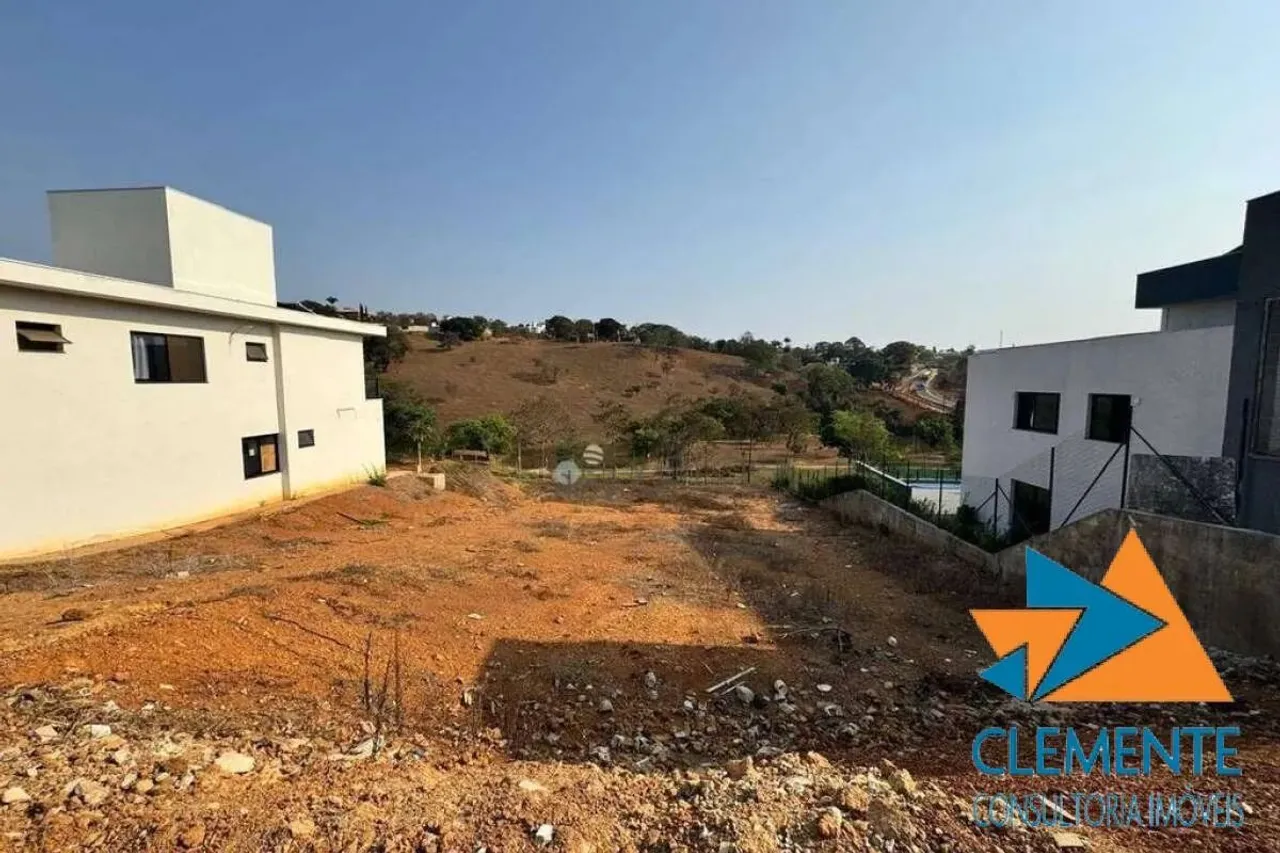 LOTE A VENDA LAGOA SANTA CONDOMINIO FECHADO CHAMPGNE -MG