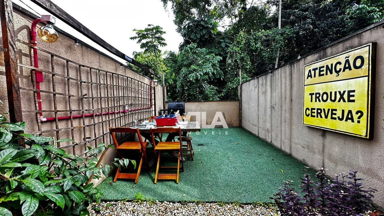 Sobrado com 2 dormitórios à venda, 75 m² por R$ 399.000 - Água Verde - Blumenau/SC