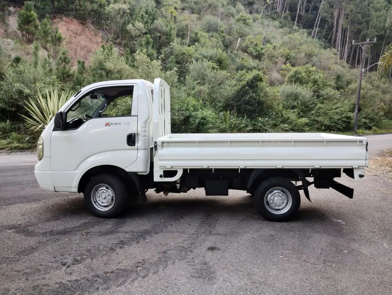 KIA BONGO 2500 K 2011 - Foto 3