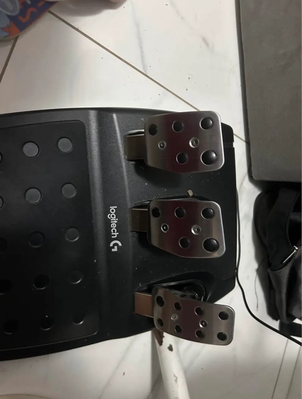 Logitech G920 Steering Wheel64717210079234121