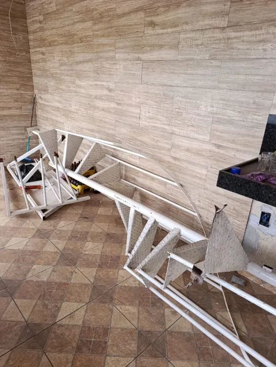 ESCADA CARACOL  - Foto 3