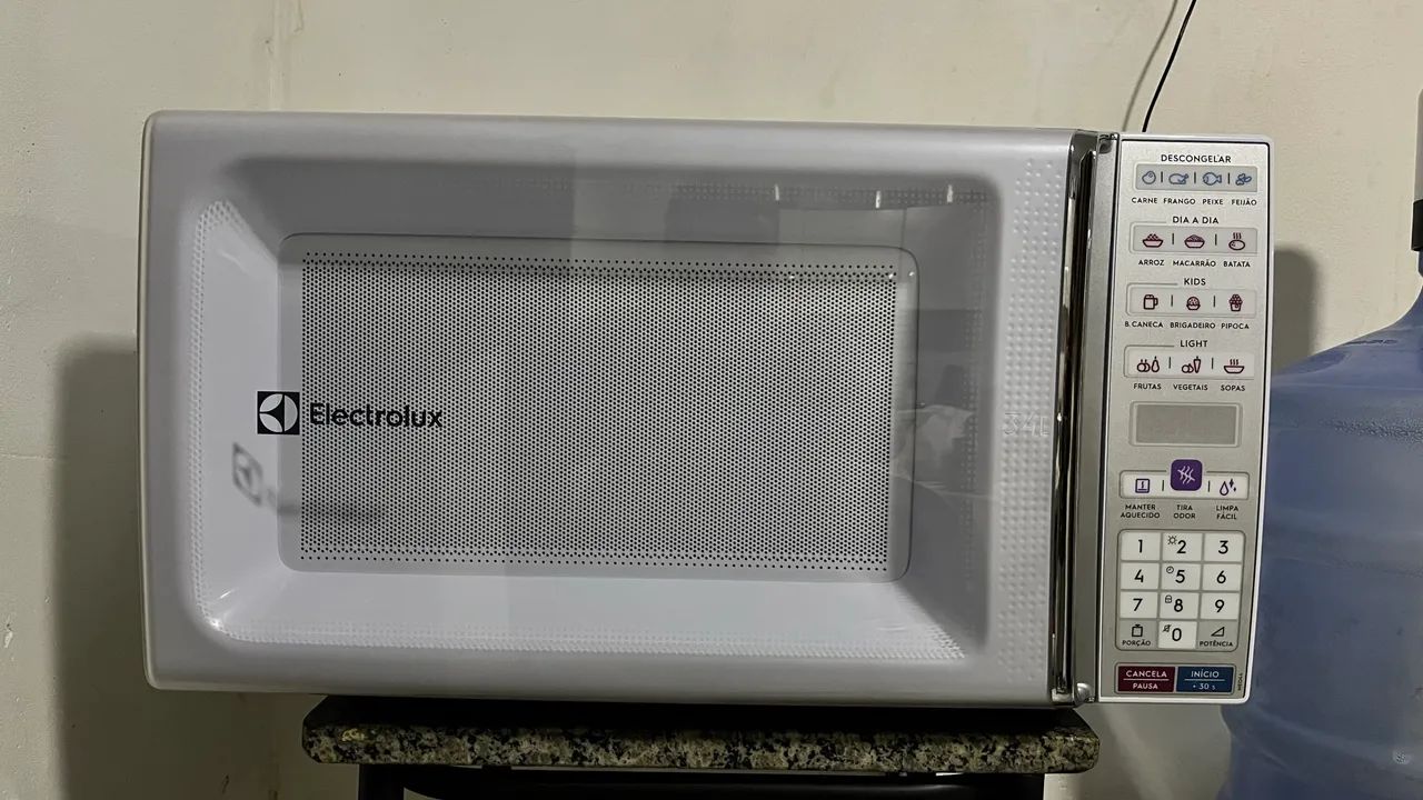 Microondas 34L Electrolux - Seminovo - Foto 3