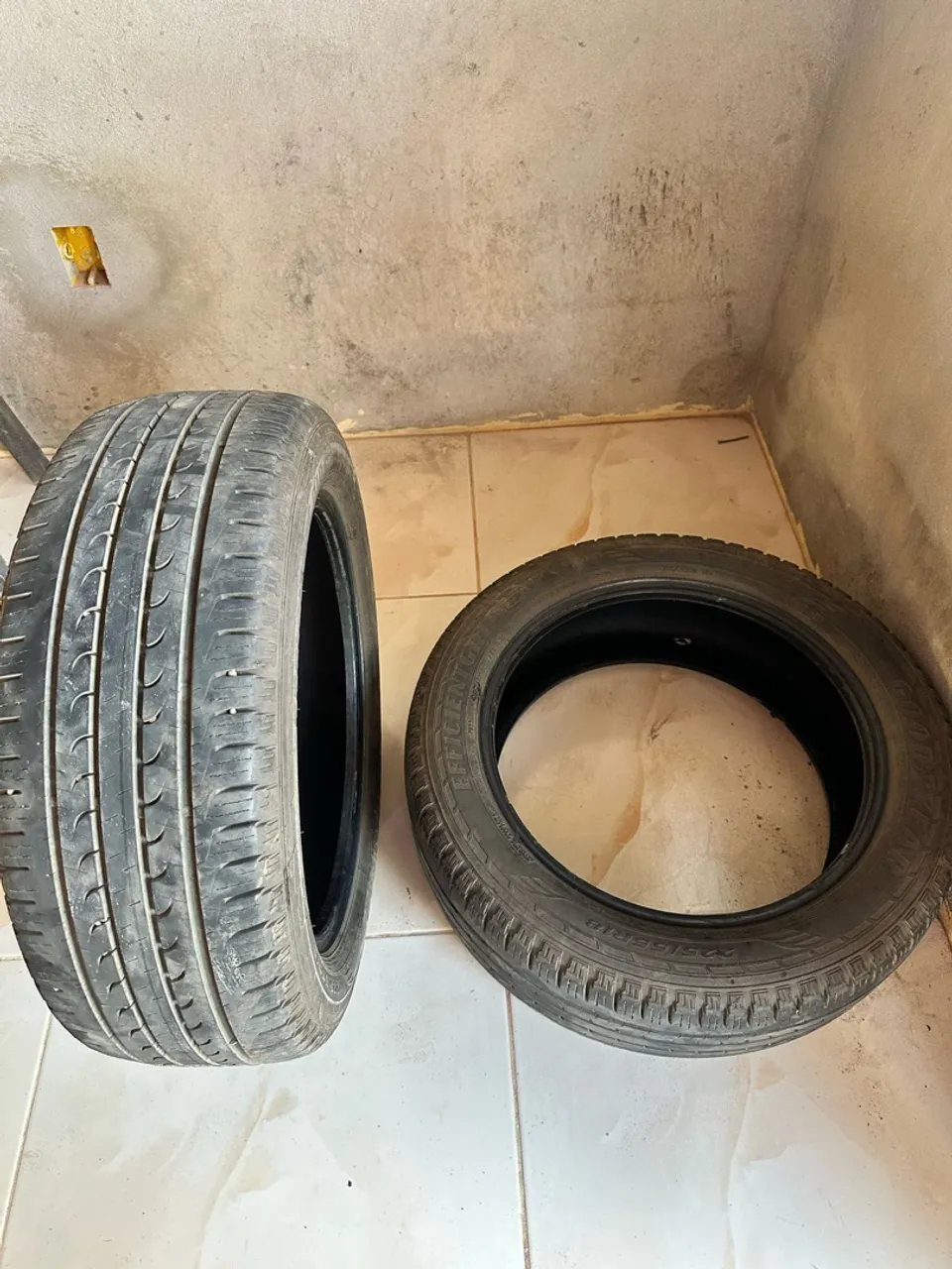Pneus para carro 225-55-18