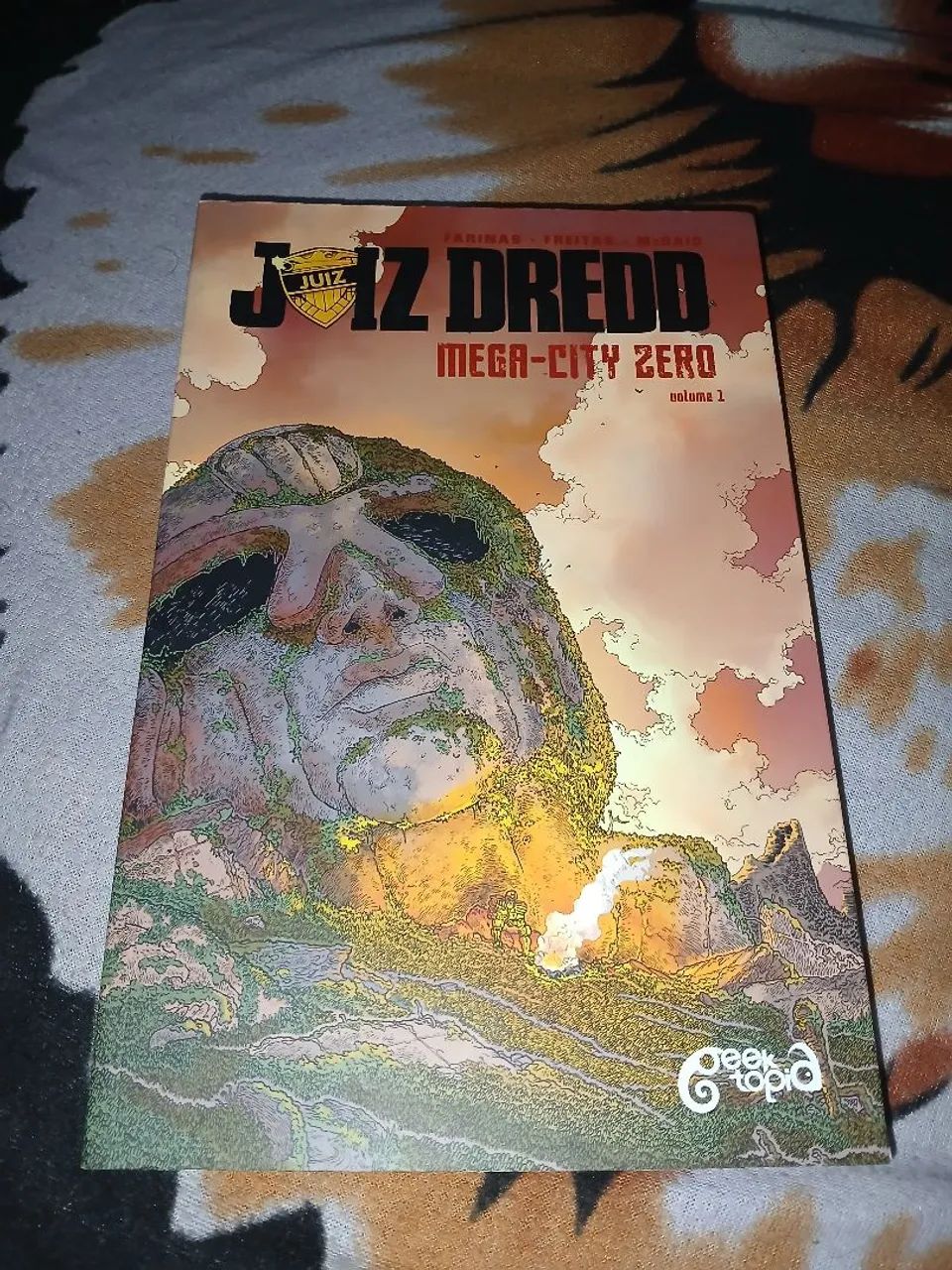 HQ Juiz Dredd - Mega City Zero Vol 1