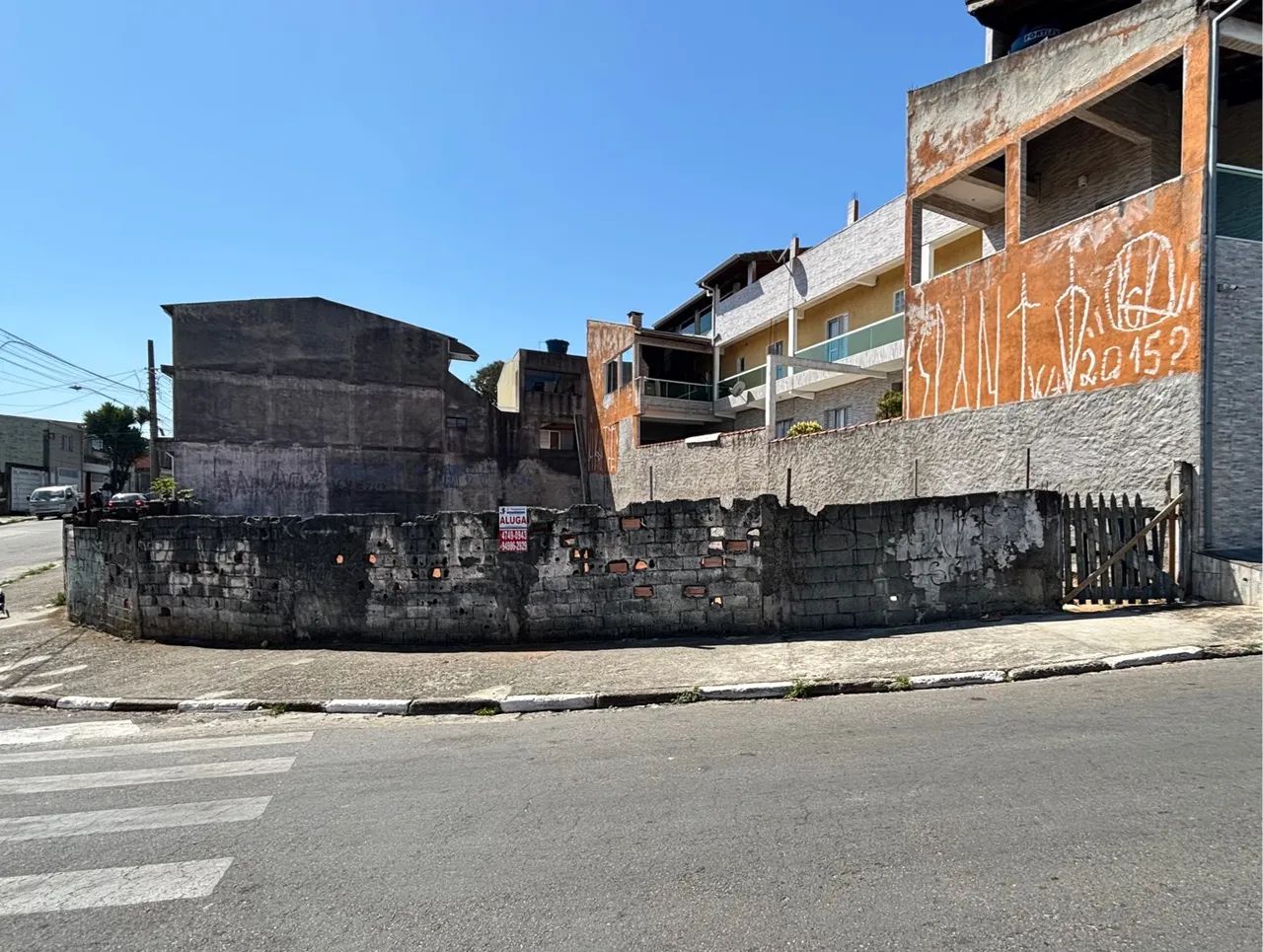 Alugo Terreno Comercial de 236m2 - Foto 2