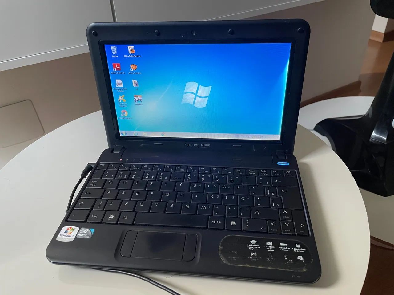 Netbook Mobo Positivo (com carregador)