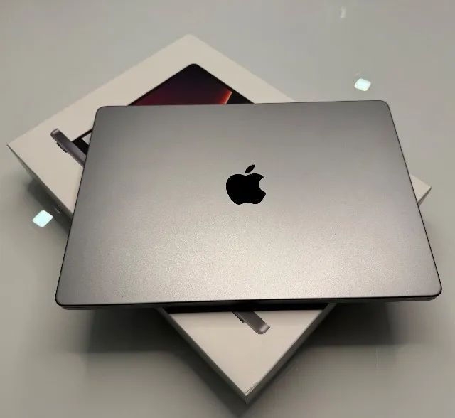 MacBook M1 Pro 14