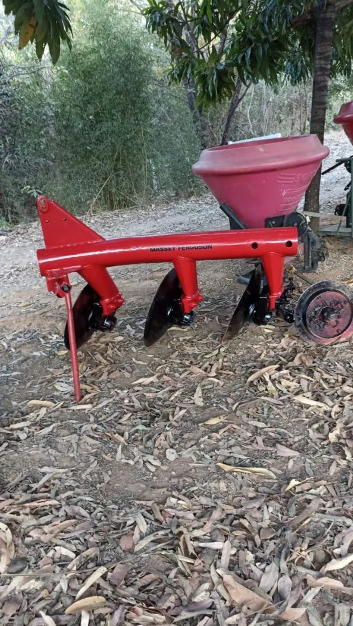 Arado Massey Ferguson - Foto 2