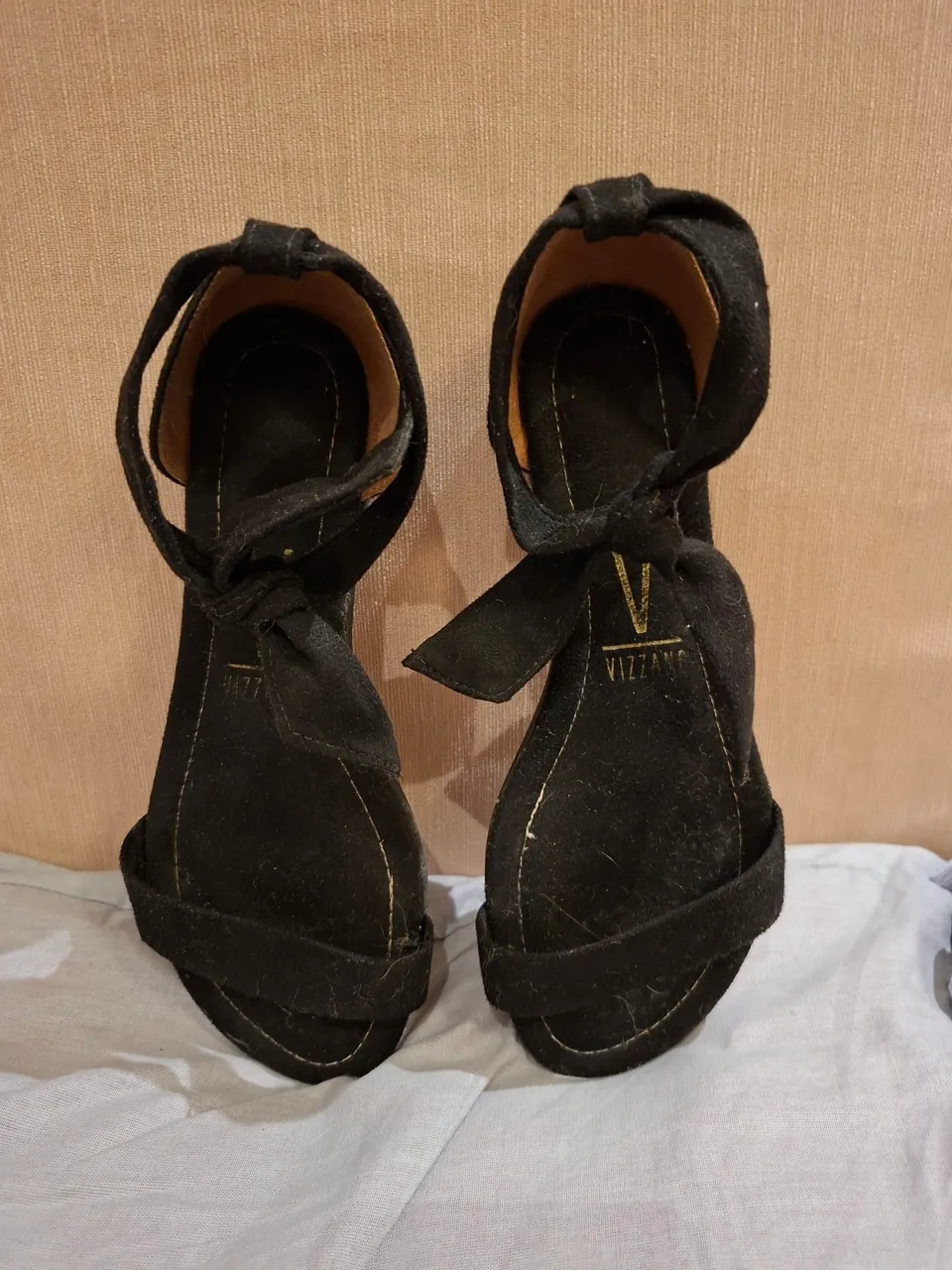 Sandália preta Vizzano 35
