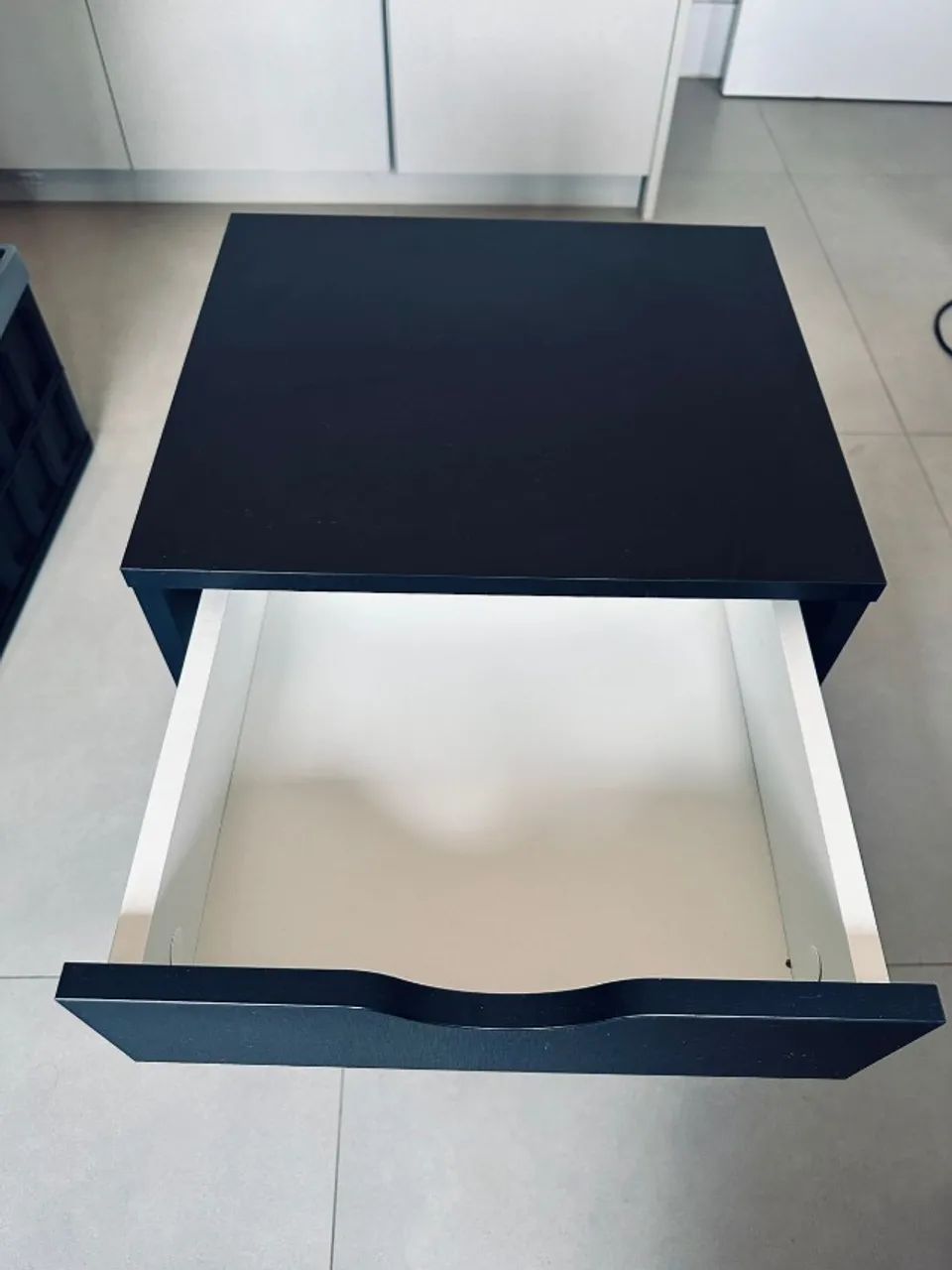 CRIADO MUDO / MESA DE CABECEIRA COM 1 GAVETA E NICHO  - Foto 2